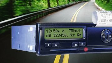 Как обойти тахограф на грузовике и стоит ли это делать